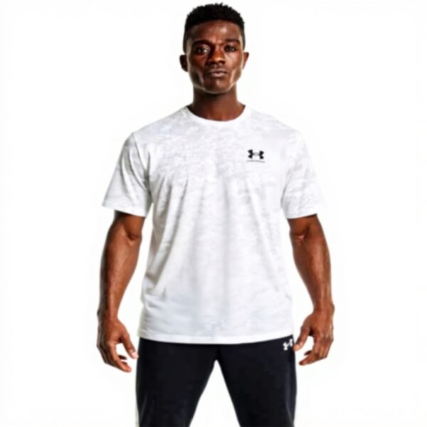 Under Armour Herren T-Shirt Camo Design Sportaktivität