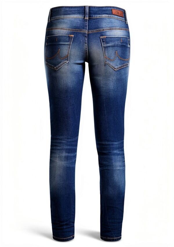 stradivarius spain